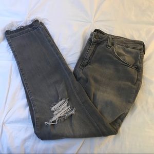 Women's ripped denim jeans